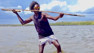 Is this the best spear fisherman in the world  Fishing the Wild Ep2 [upl. by Sisak]