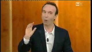 Roberto Benigni Costituzione Italiana Art 4 [upl. by Ignatius]