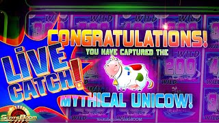 LIVE UNICOW CATCH Invaders Attack From The Planet Moolah  1c Slot Machine in San Manuel Casino [upl. by Namso748]