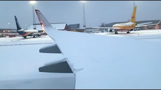 SNOWY 737800 Takeoff after Snowstorm Taxi Deice Takeoff [upl. by Aesoh580]