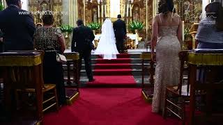 Protocolo de Entrada a la Iglesia en una Boda Católica [upl. by Elyc]