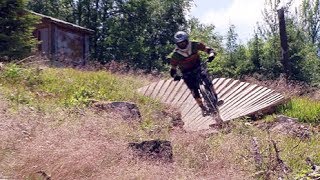 Auf dem MountainBike den Erbeskopf runter  Landesschau RheinlandPfalz [upl. by Knarf]