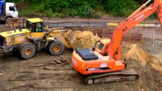 Bagger arbeiten  Großbaustelle [upl. by Ramilahs996]